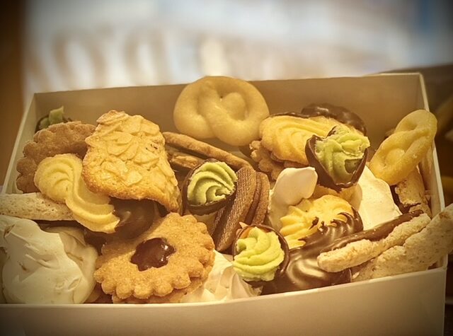 Viennoiseries artisanales &agrave; Munster pr&egrave;s de Colmar : bredeles, bretzels et kougelhopfs G&eacute;rardmer 1