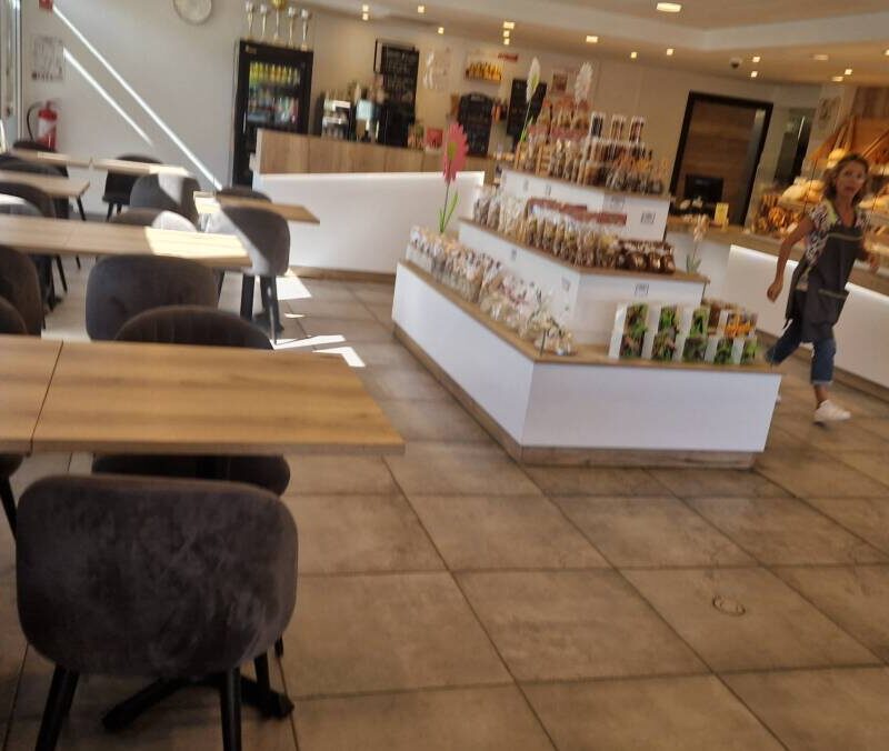 Boulangerie salon de th&eacute; – Rue des artisans Cernay 6